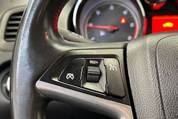 Harmaa Opel Insignia 2011 kuva 12.