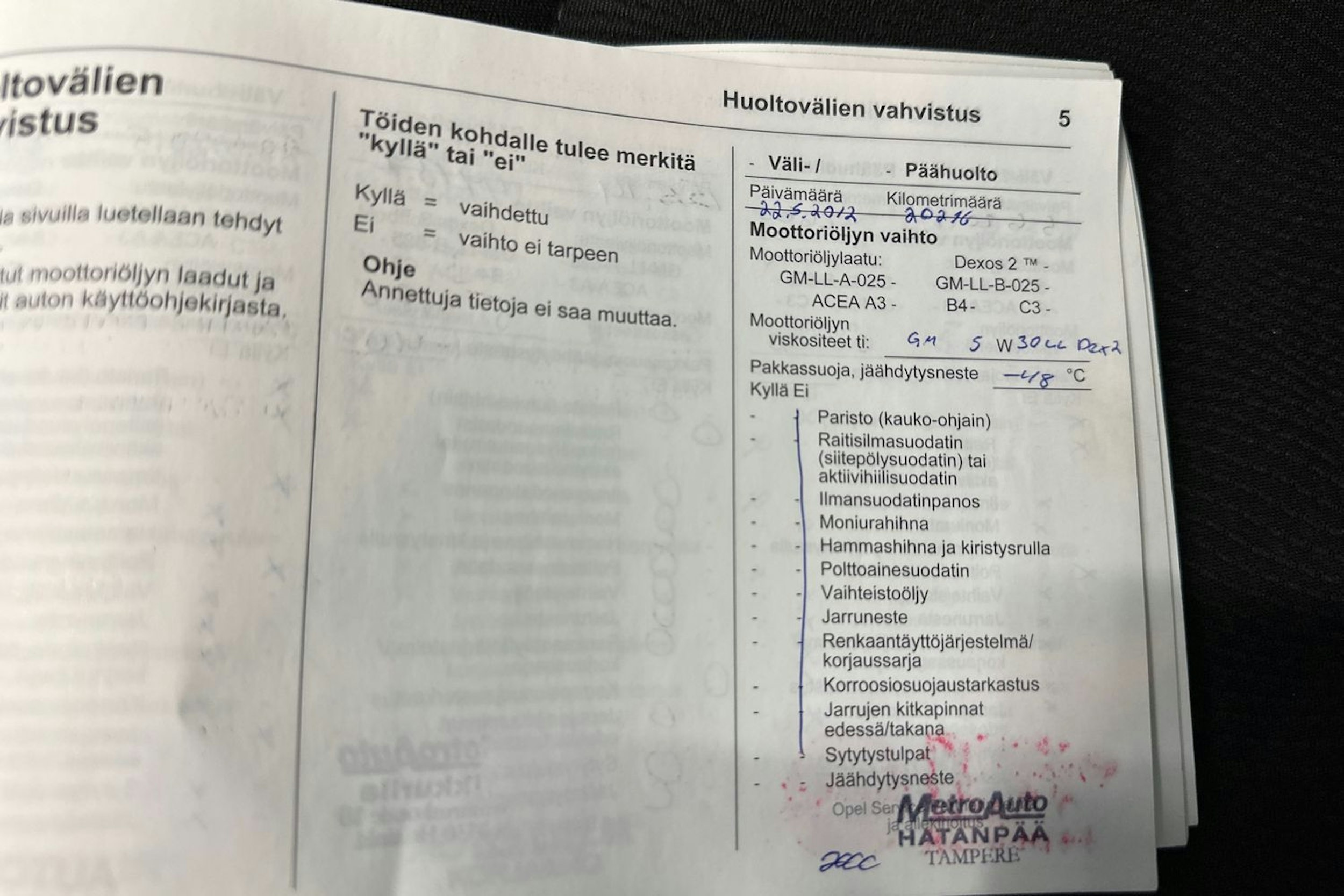 Harmaa Opel Insignia 2011 kuva 19.