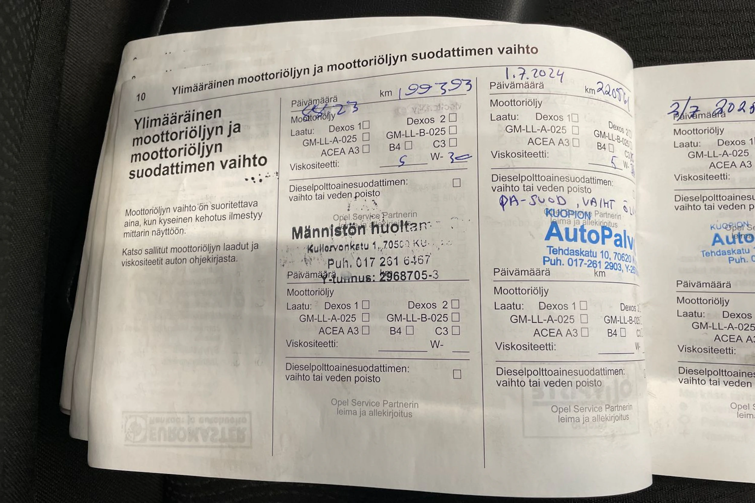 Harmaa Opel Insignia 2011 kuva 29.