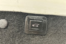 valkoinen Opel Insignia 2012 kuva 17.