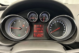 valkoinen Opel Insignia 2012 kuva 20.