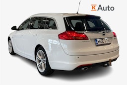 valkoinen Opel Insignia 2012 kuva 2.