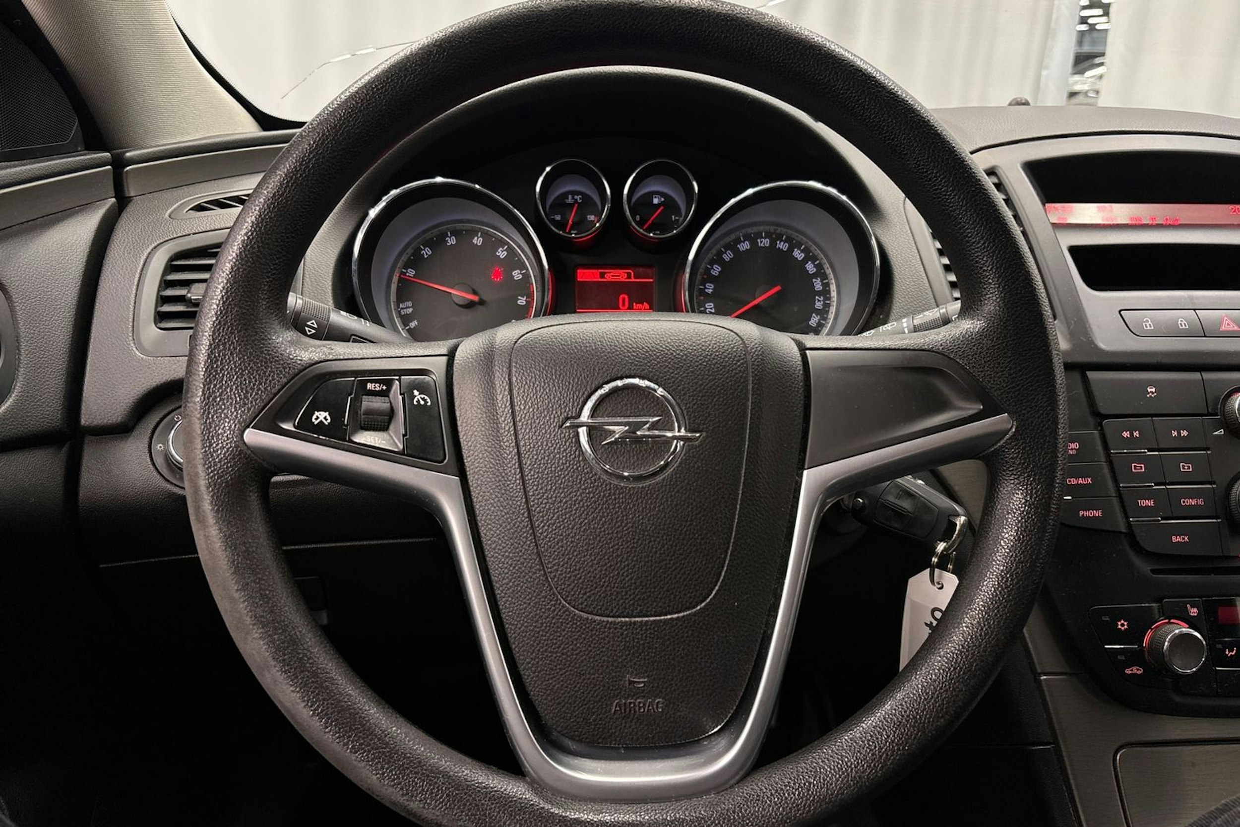 ruskea (beige) Opel Insignia 2012 kuva 15.