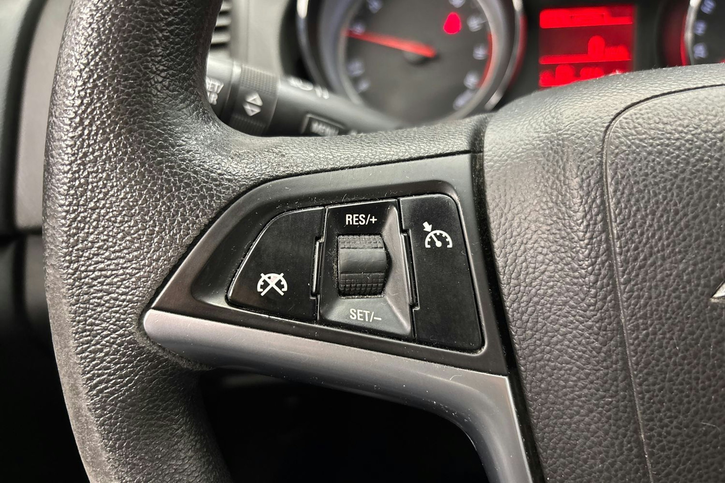 ruskea (beige) Opel Insignia 2012 kuva 16.