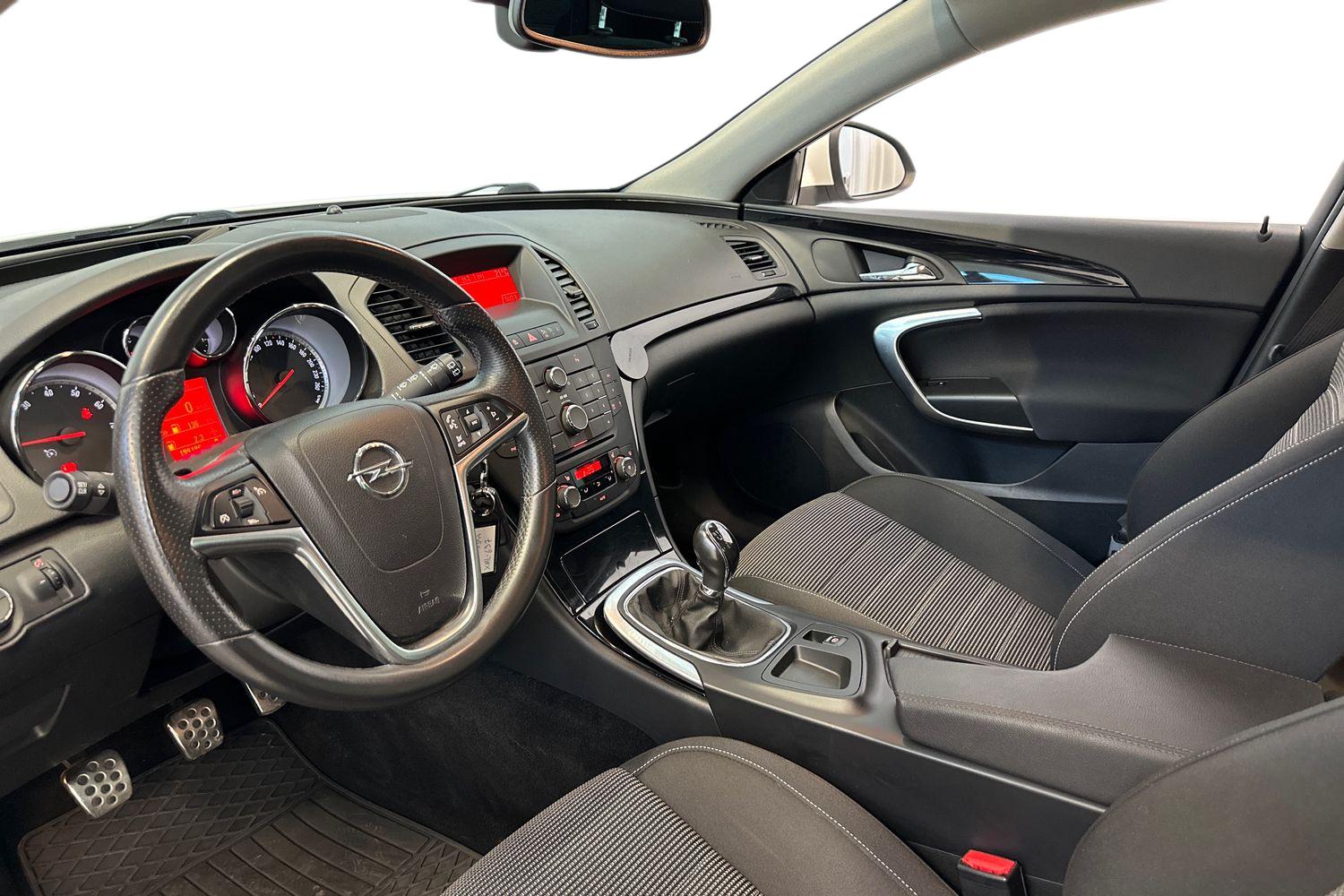 Opel Insignia 2012, kuva 6/29