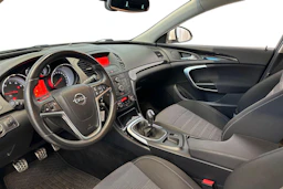Valkoinen Opel Insignia 2012 kuva 6.