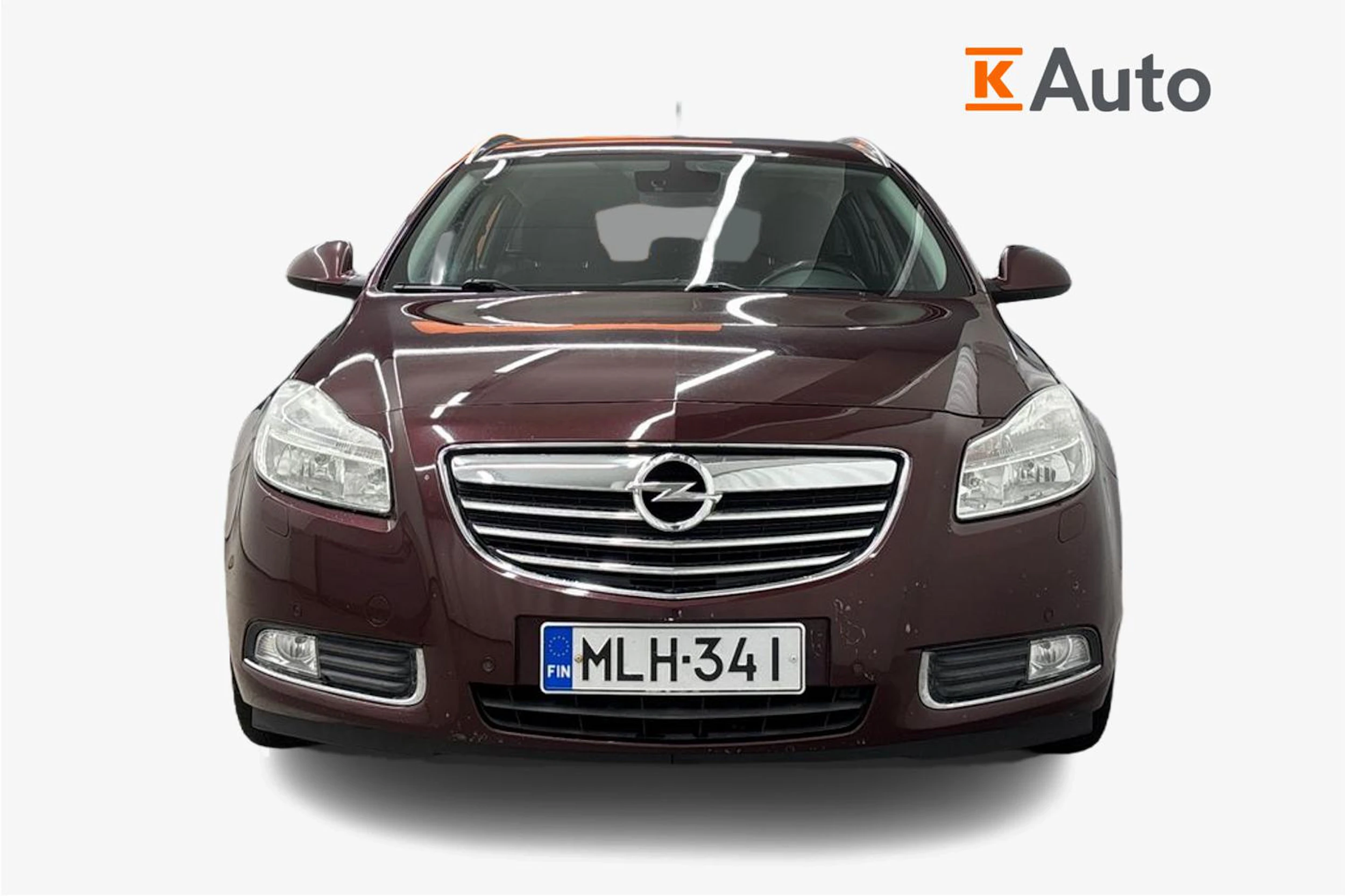 Punainen Opel Insignia 2013 kuva 4.
