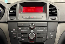 Punainen Opel Insignia 2013 kuva 16.