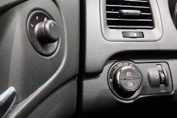 hopea Opel Insignia 2013 kuva 18.