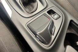 valkoinen Opel Insignia 2014 kuva 19.