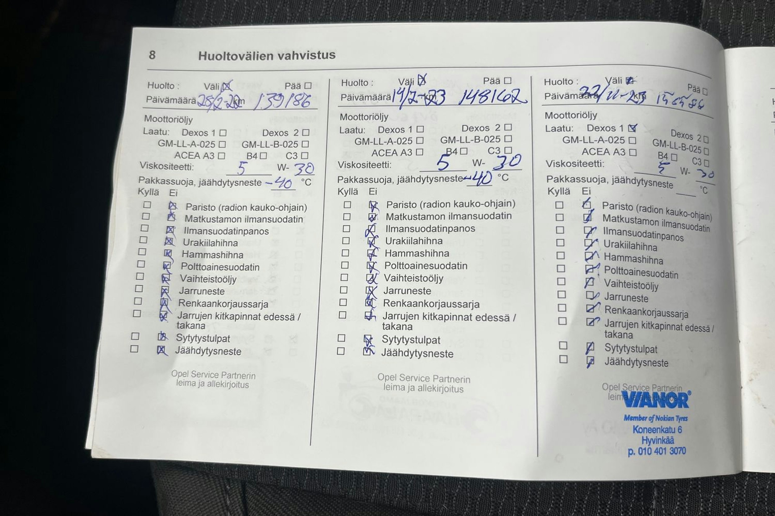valkoinen Opel Insignia 2014 kuva 21.