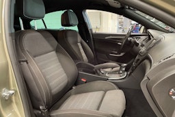 ruskea (beige) Opel Insignia 2014 kuva 51.