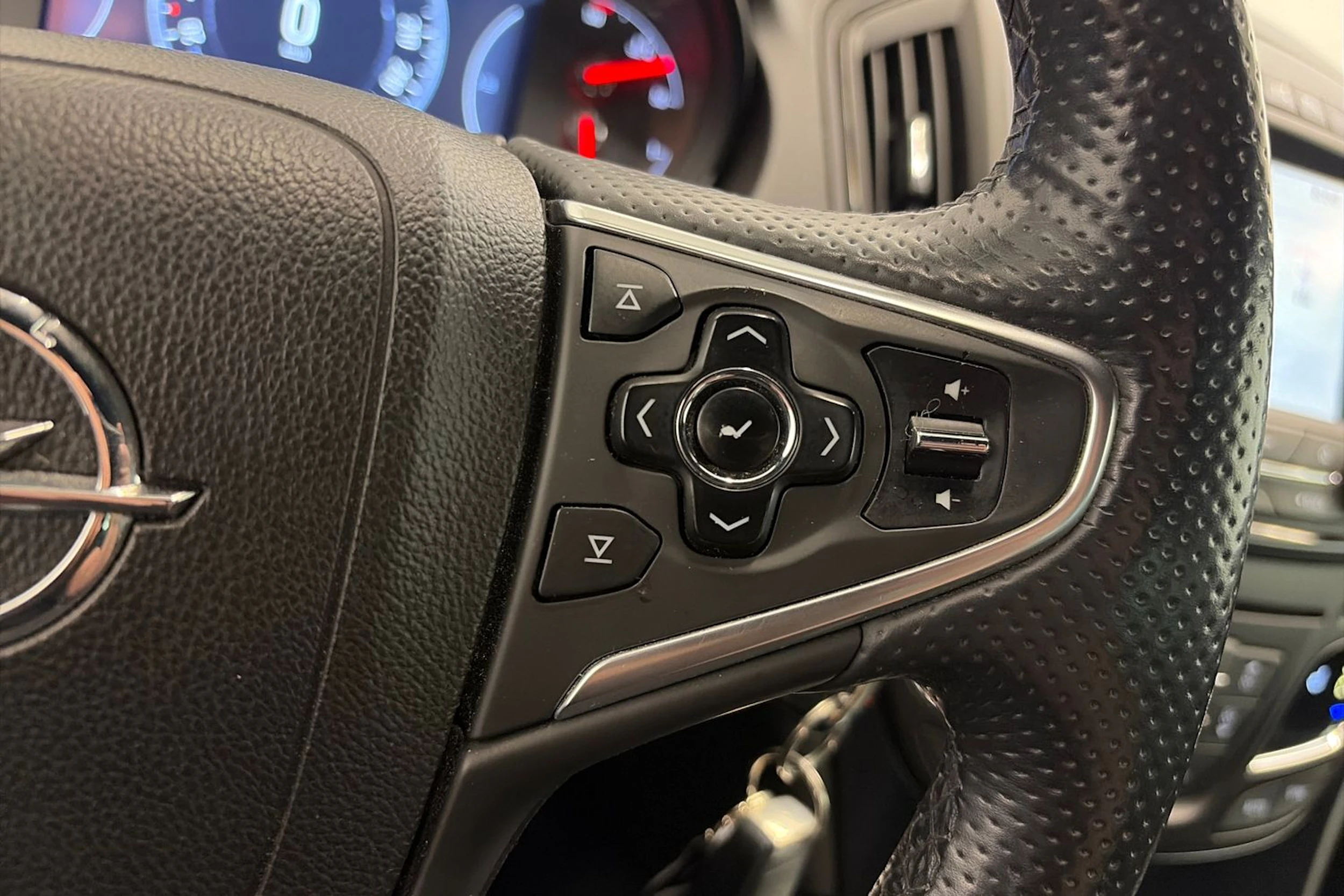 vihreä Opel Insignia 2014 kuva 16.