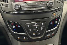 musta Opel Insignia 2014 kuva 26.