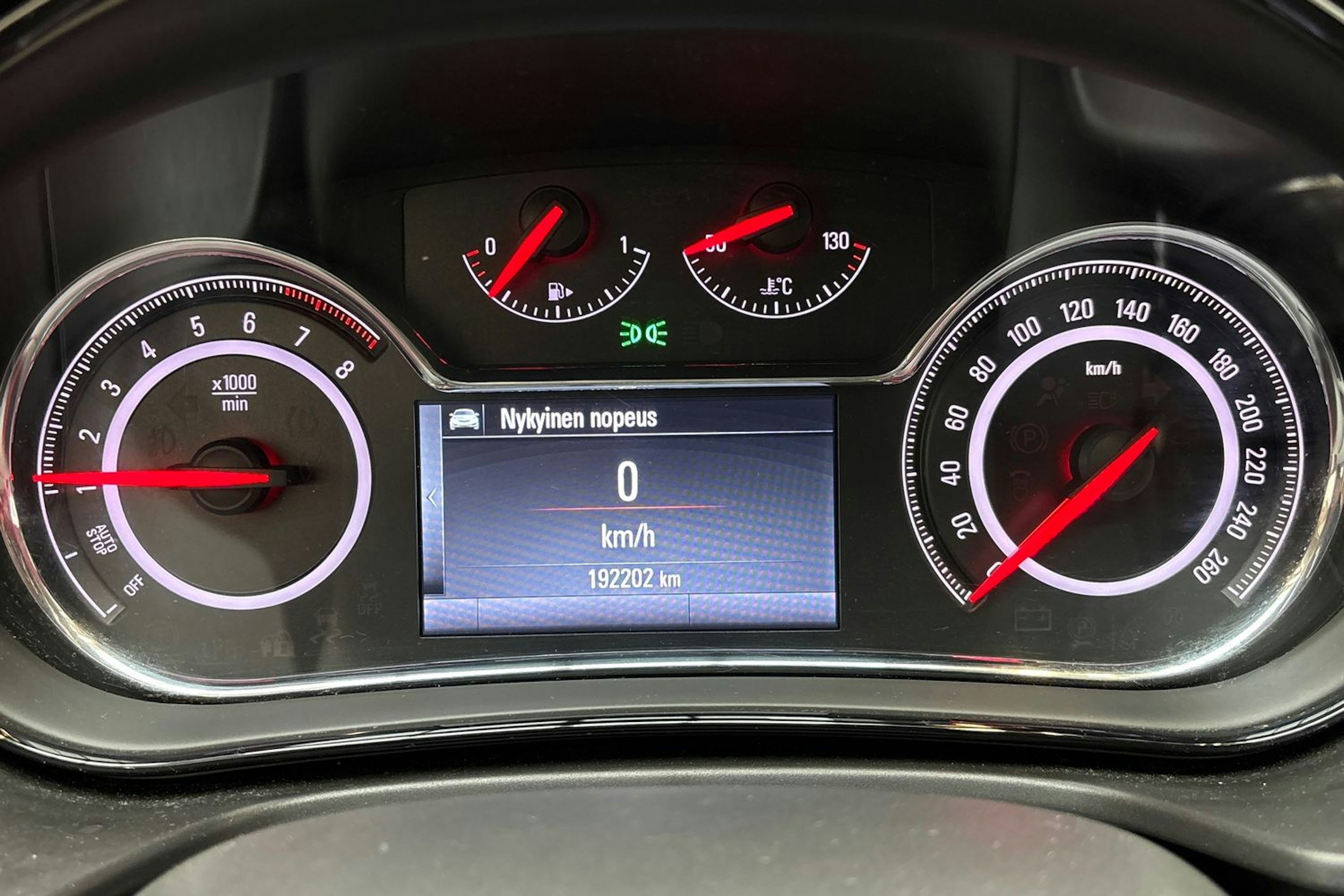 valkoinen Opel Insignia 2015 kuva 16.