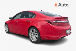 punainen Opel Insignia 2015 kuva 2.