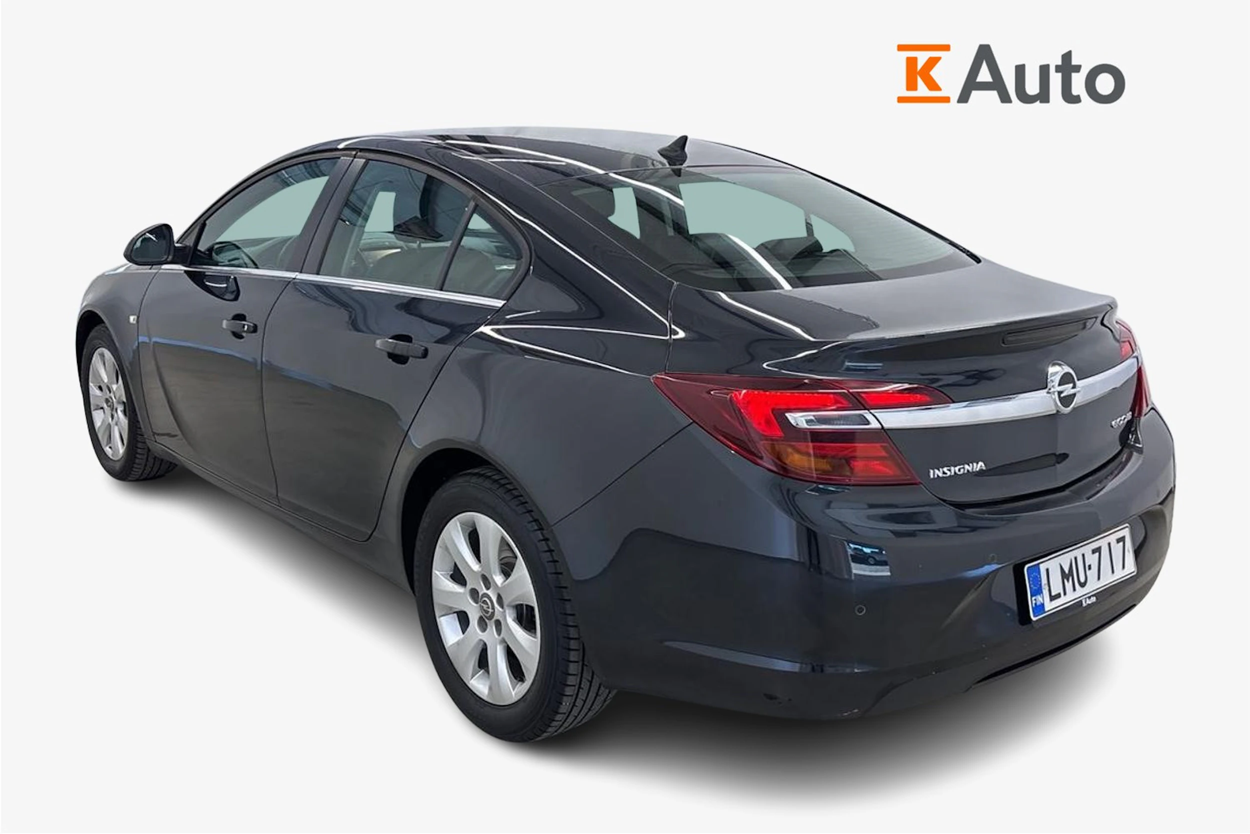 musta Opel Insignia 2016 kuva 3.