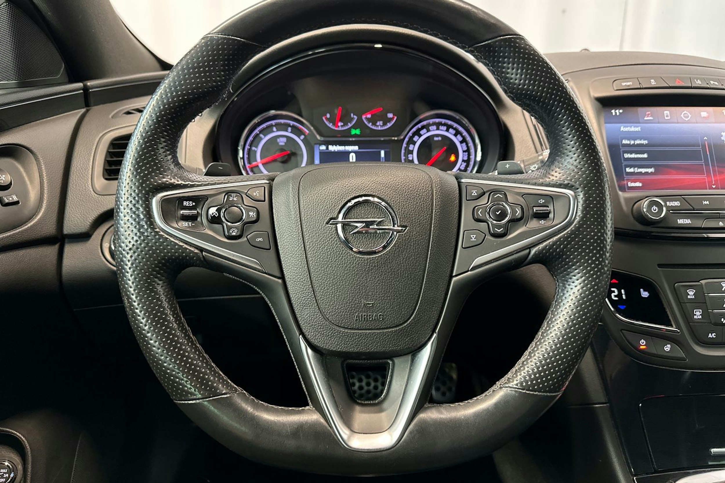 Vihreä Opel Insignia 2016 kuva 22.
