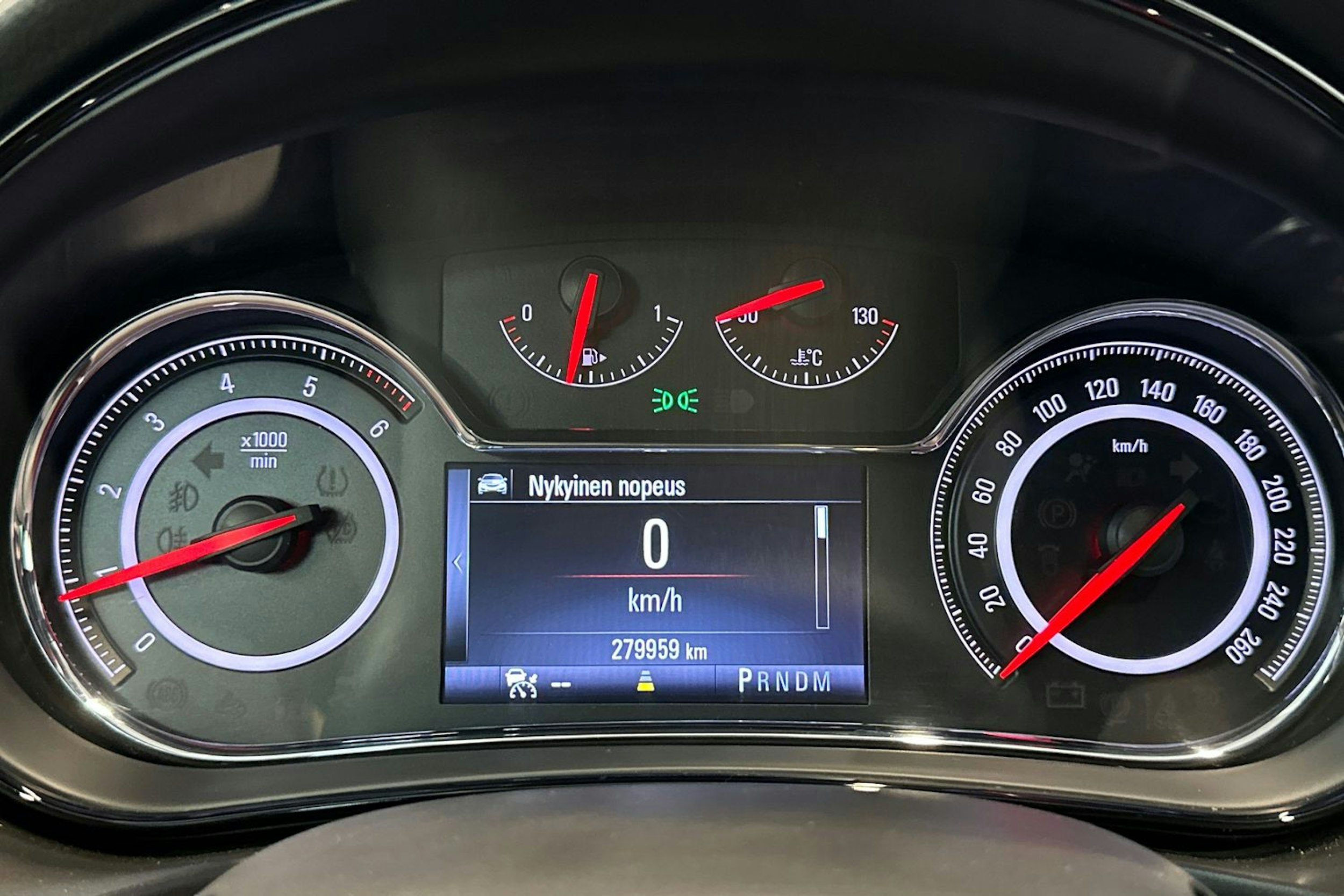 Vihreä Opel Insignia 2016 kuva 25.