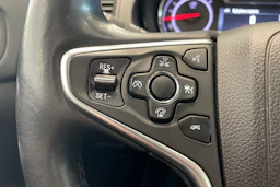 ruskea (beige) Opel Insignia 2016 kuva 17.