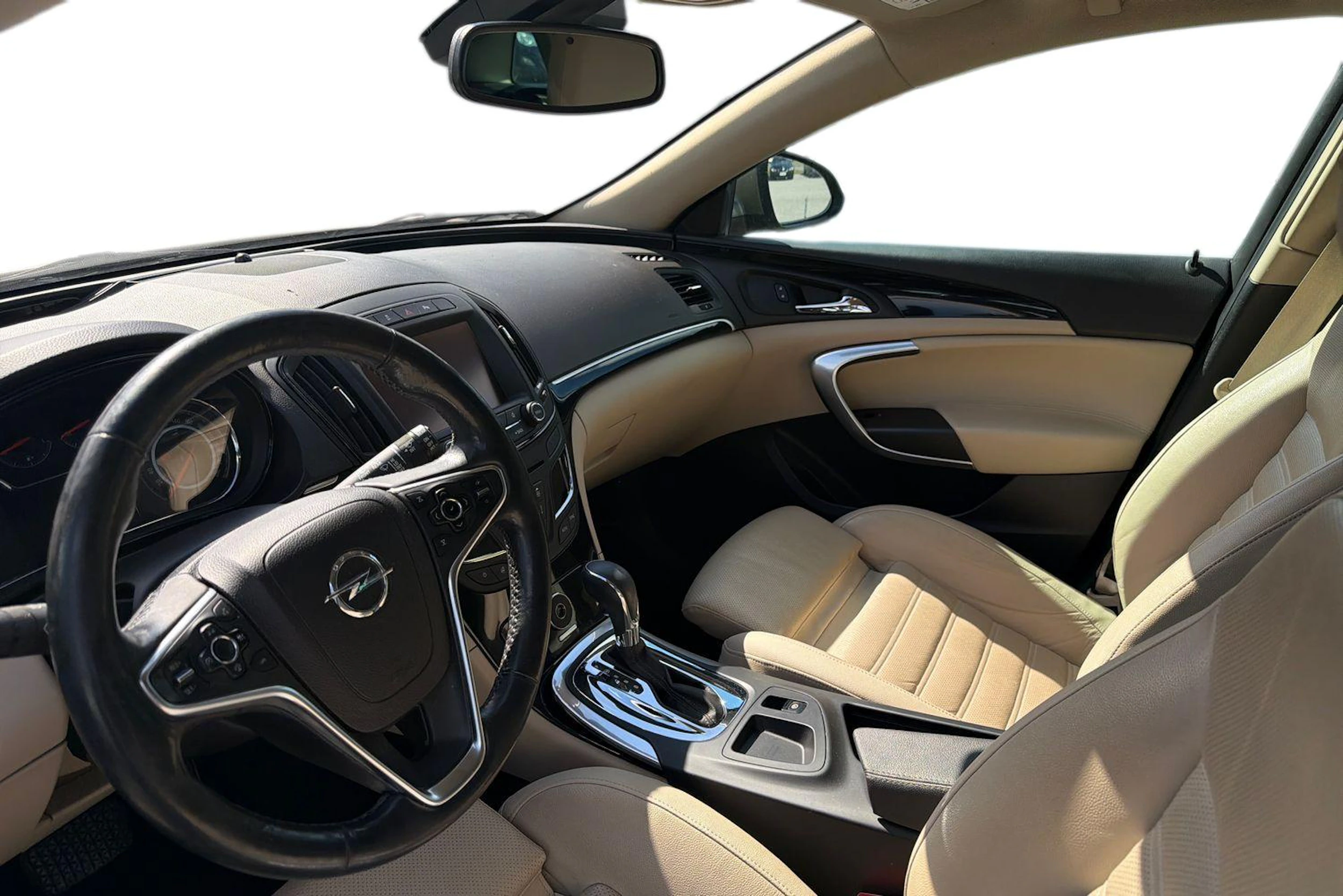 ruskea (beige) Opel Insignia 2017 kuva 3.