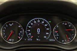 sininen Opel Insignia 2018 kuva 15.