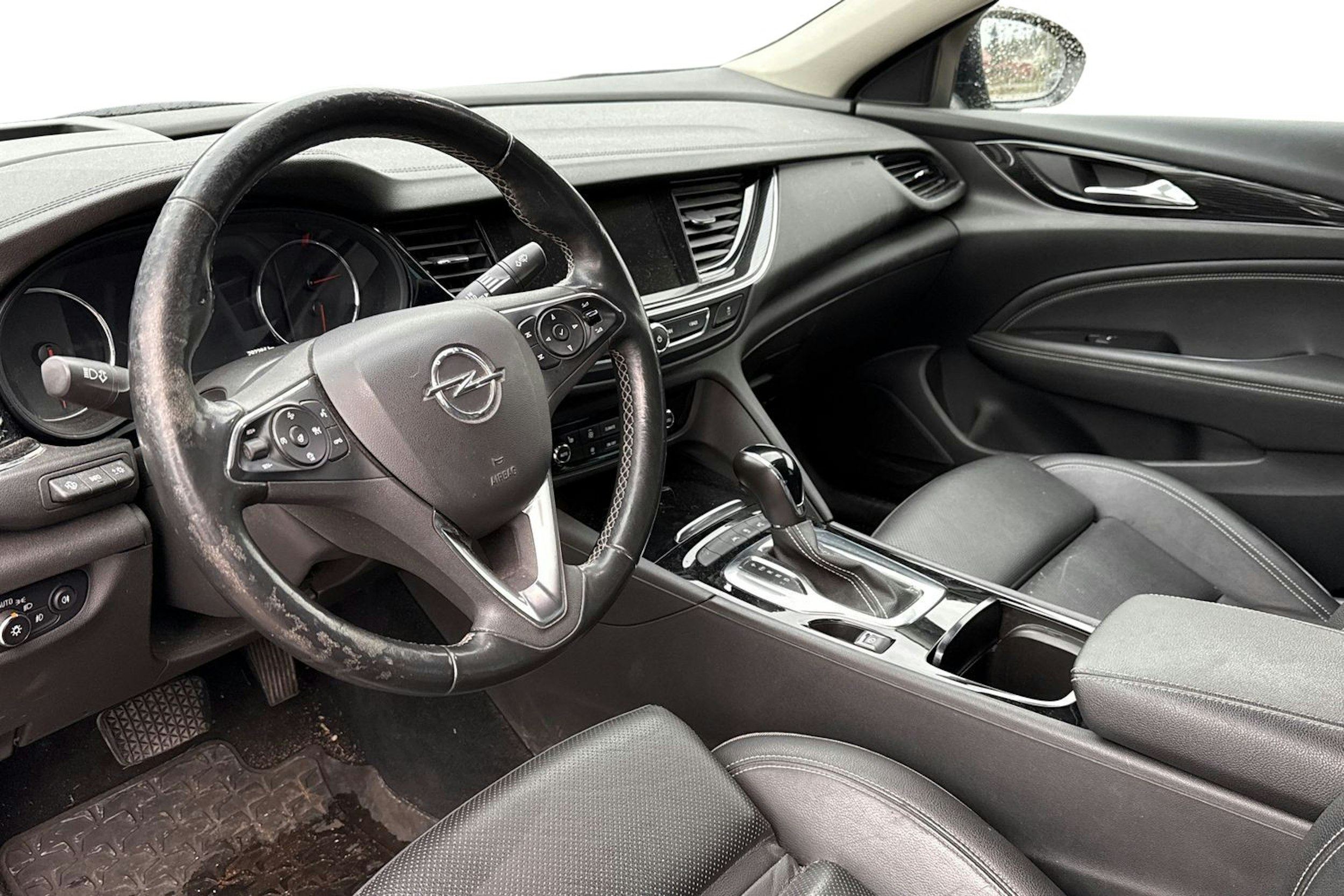 sininen Opel Insignia 2017 kuva 3.