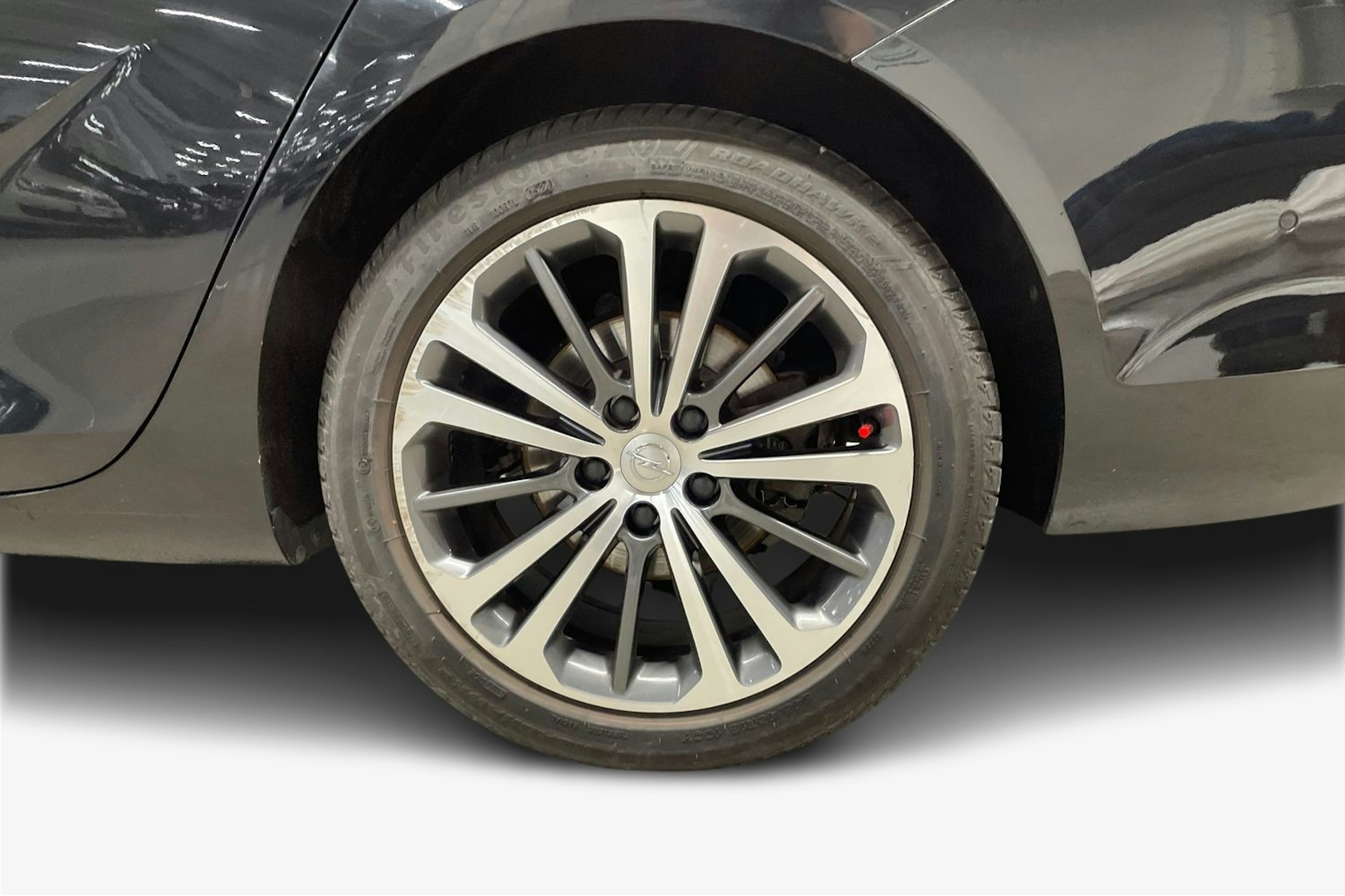 musta Opel Insignia 2018 kuva 11.