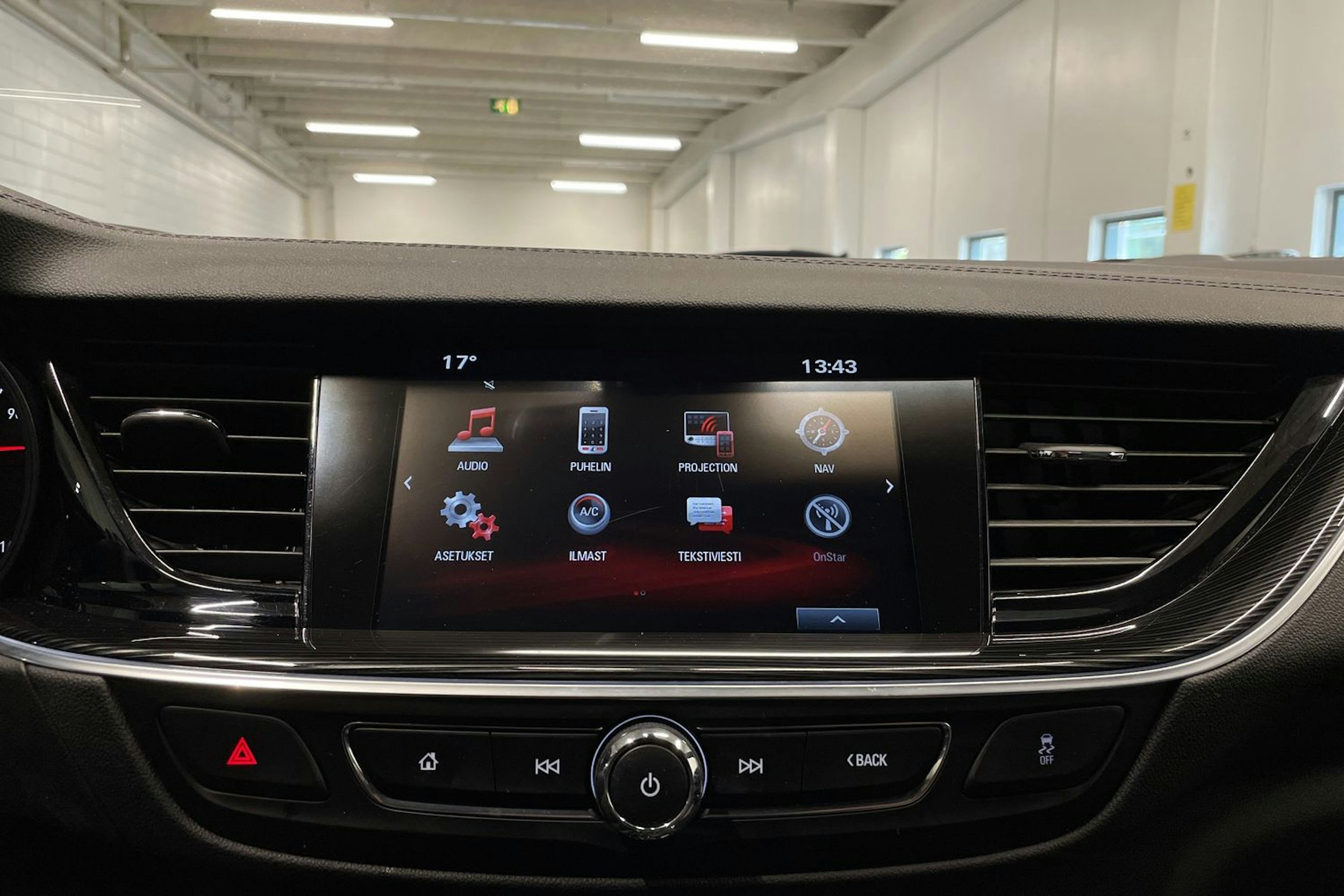 musta Opel Insignia 2018 kuva 17.