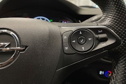 musta Opel Insignia 2018 kuva 25.