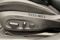 musta Opel Insignia 2018 kuva 29.