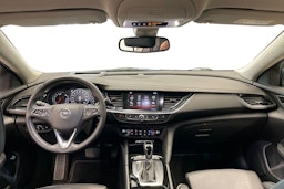 Harmaa Opel Insignia 2018 kuva 7.