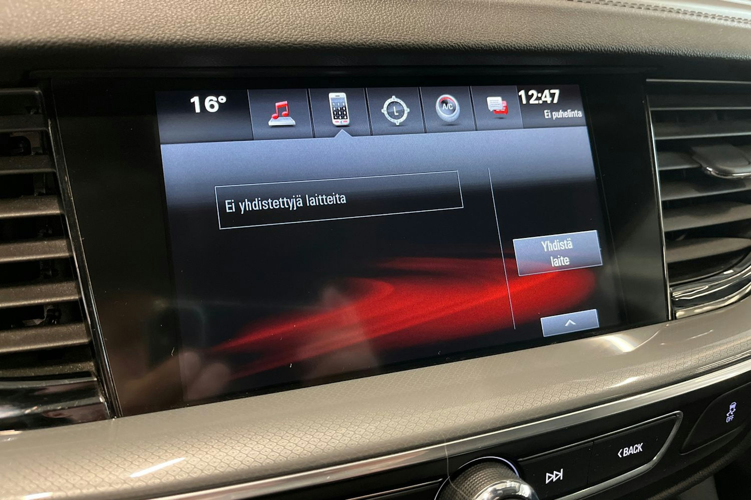 vihreä Opel Insignia 2018 kuva 21.