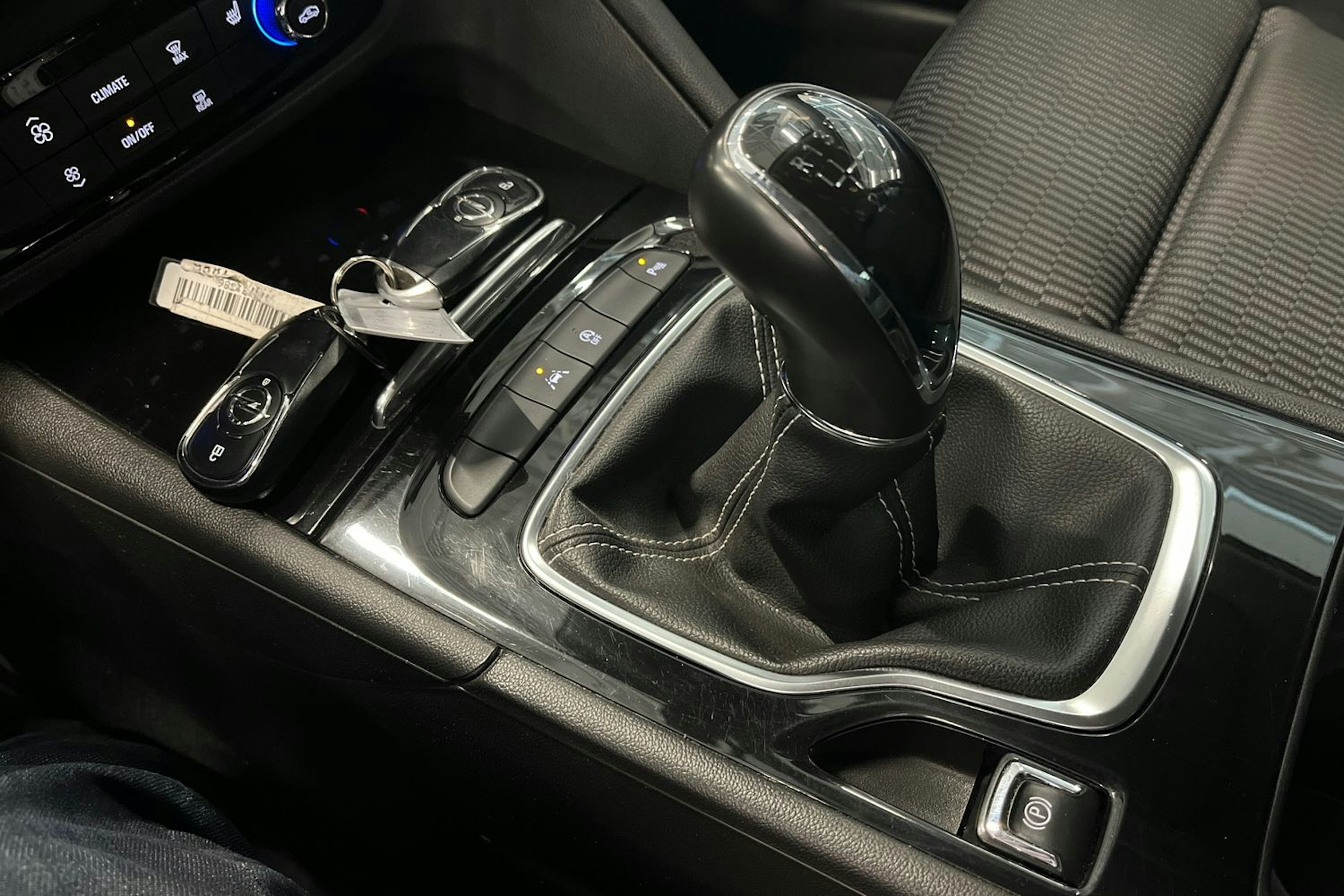 vihreä Opel Insignia 2018 kuva 24.