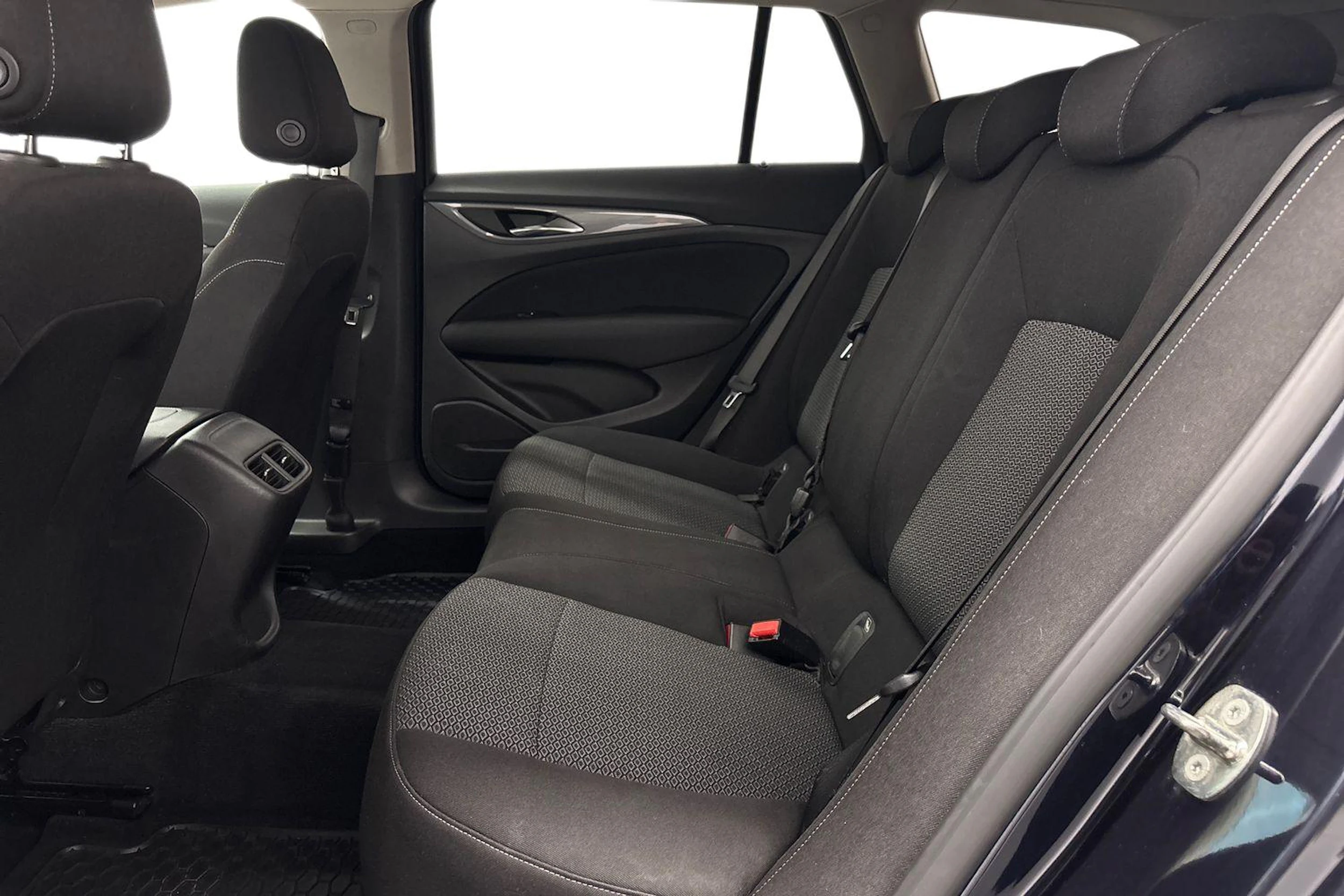 sininen Opel Insignia 2018 kuva 8.