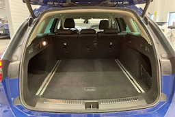 Sininen Opel Insignia 2018 kuva 16.