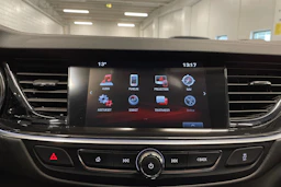 Sininen Opel Insignia 2018 kuva 18.