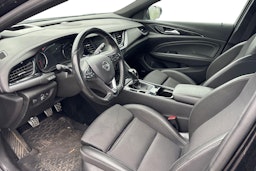 Musta Opel Insignia 2018 kuva 3.