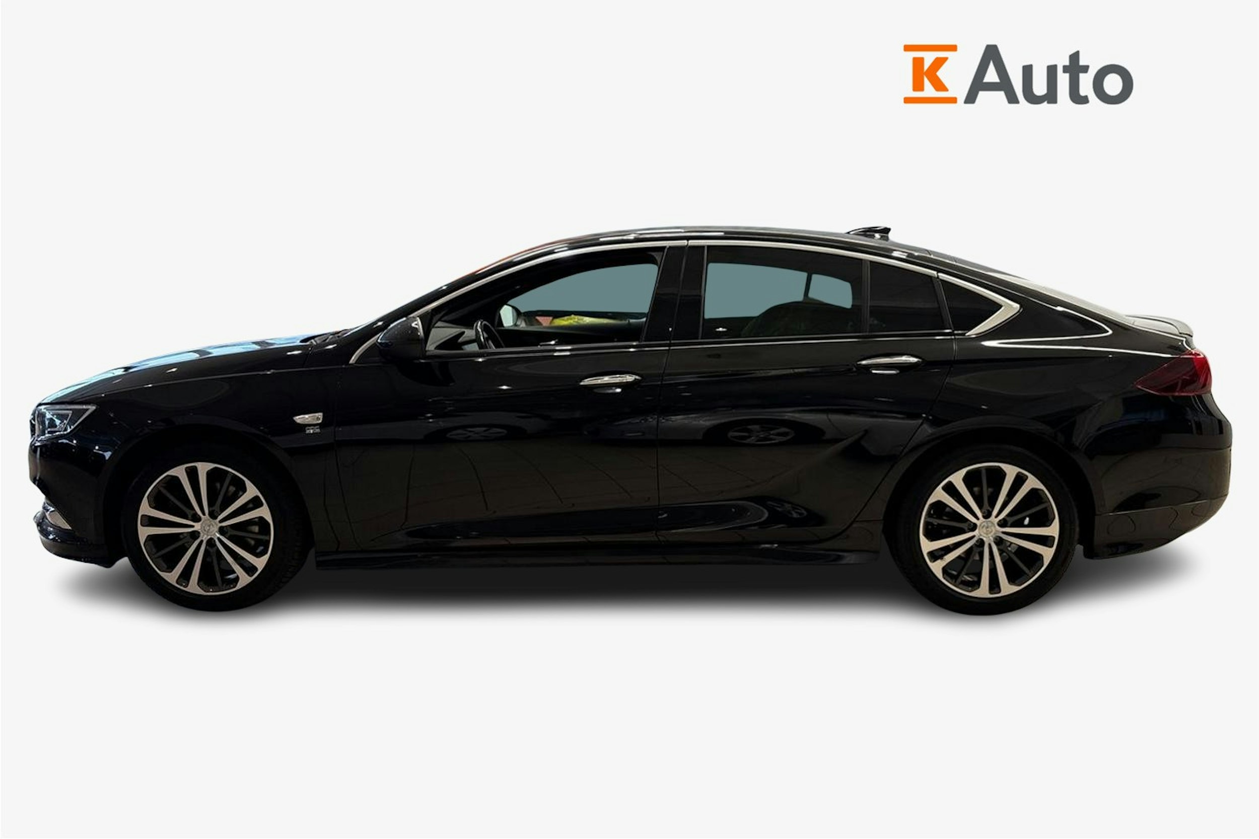 Musta Opel Insignia 2018 kuva 6.