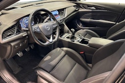 Musta Opel Insignia 2018 kuva 7.