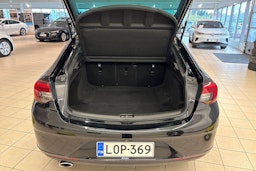 Musta Opel Insignia 2018 kuva 17.