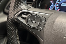 Musta Opel Insignia 2018 kuva 24.