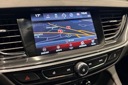 Musta Opel Insignia 2018 kuva 28.