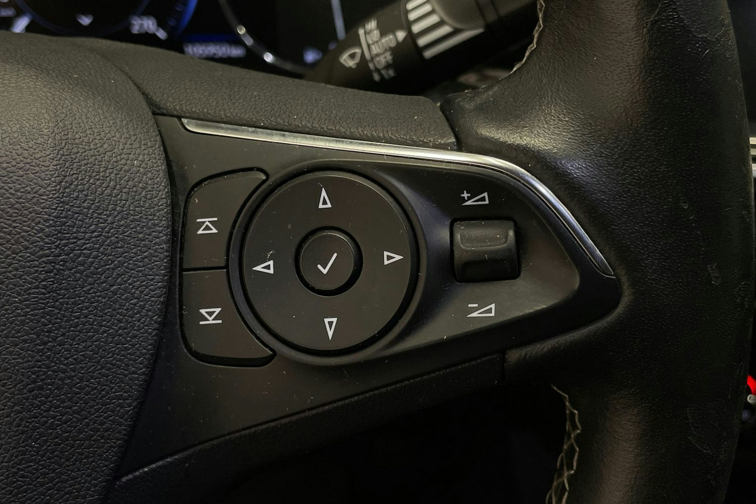 hopea Opel Insignia 2019 kuva 17.