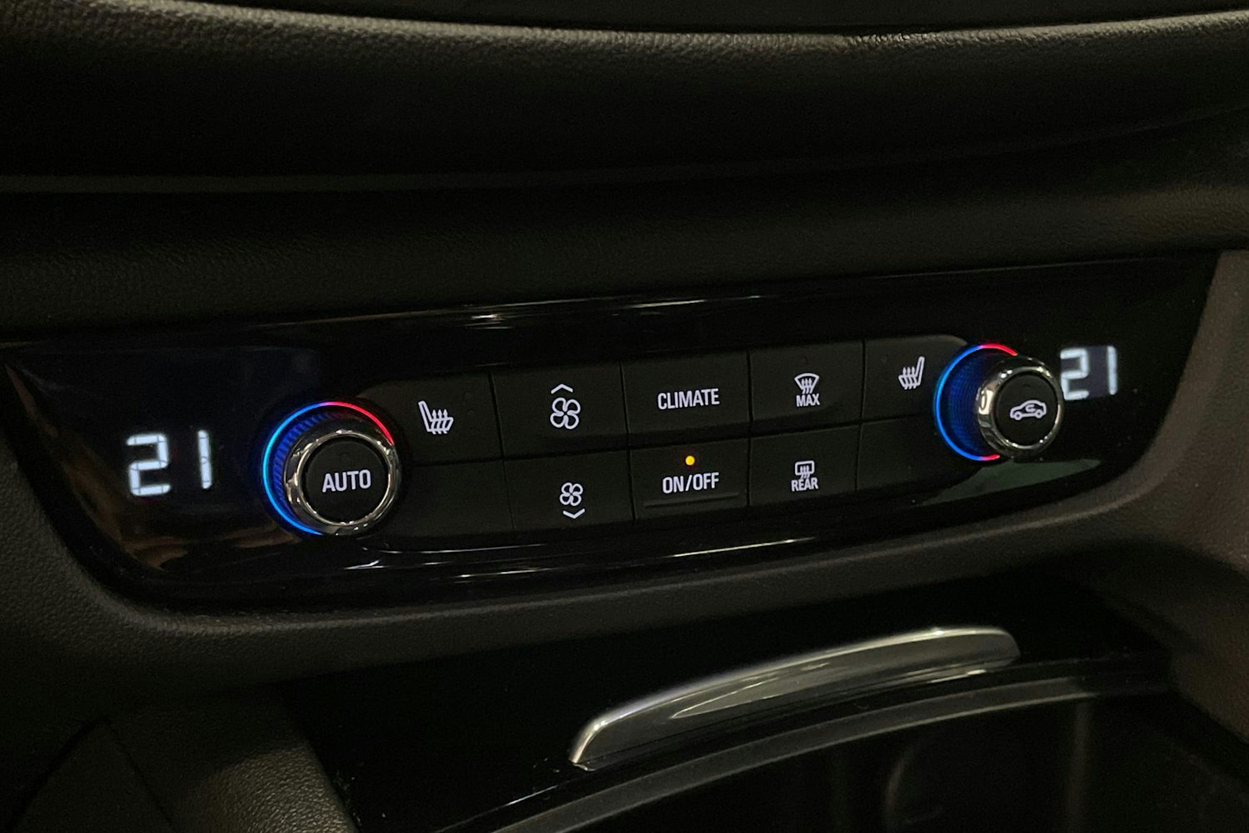 hopea Opel Insignia 2019 kuva 19.