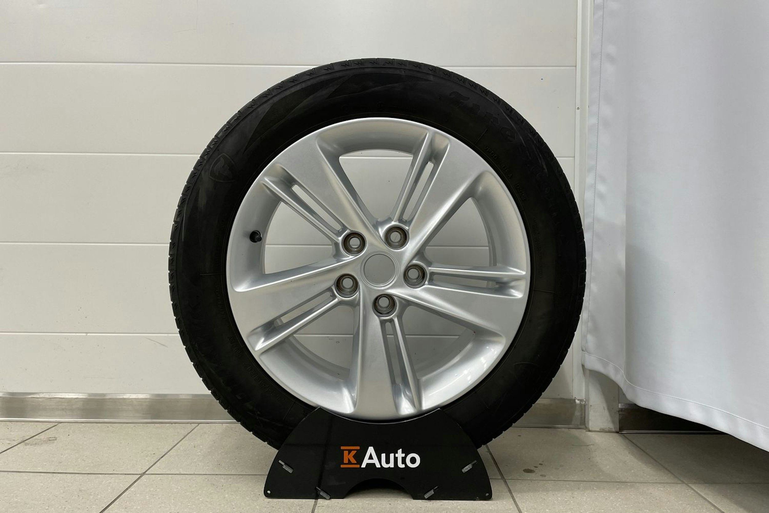 hopea Opel Insignia 2019 kuva 24.