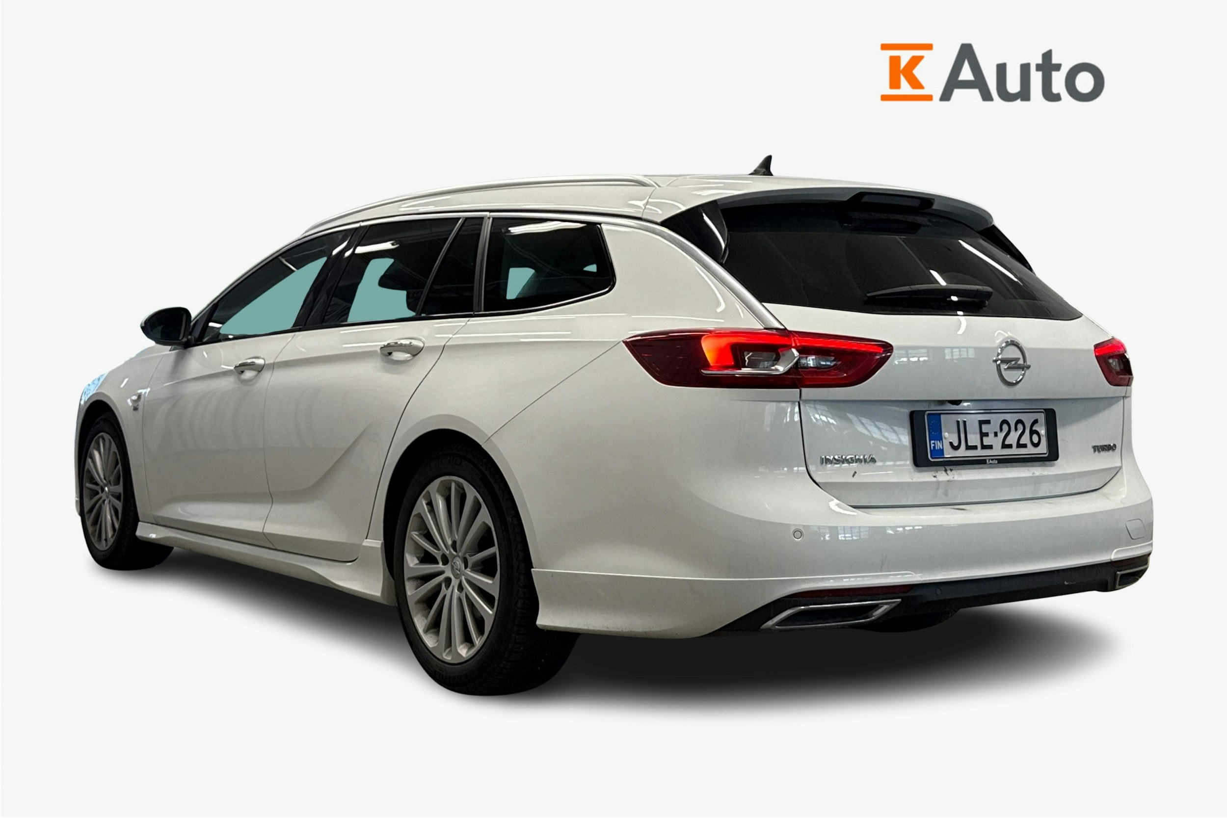 valkoinen Opel Insignia 2019 kuva 2.