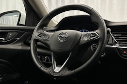 valkoinen Opel Insignia 2019 kuva 17.