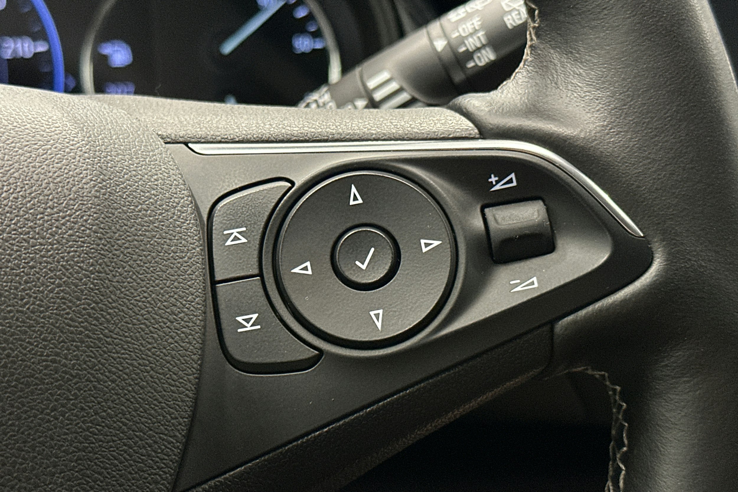 valkoinen Opel Insignia 2019 kuva 19.