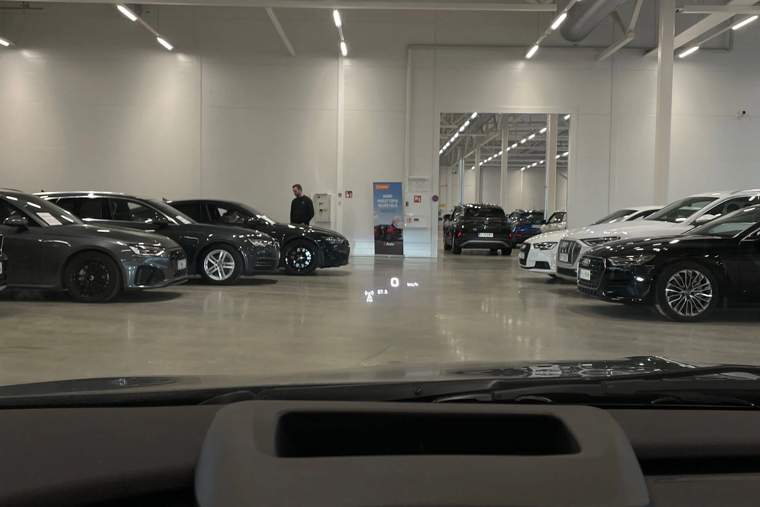 harmaa Opel Insignia 2019 kuva 19.